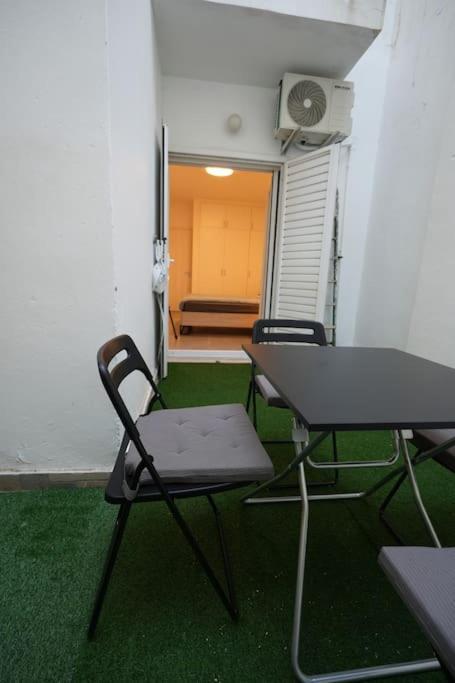 Comfortable Hideaway Apartment Athena Bagian luar foto